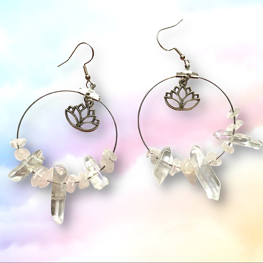 ⭐️ Chakra Lotus Flower Light Pink Quartz Chip Crystal Silver Hoop Earrings